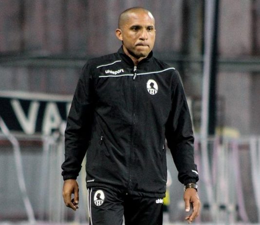 Por malos resultados Zamora FC despidió al DT Luis «Pájaro» Vera