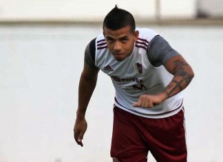 Francisco Flores: En La Vinotinto «contento como el primer día»