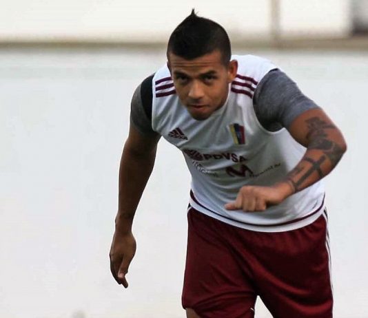 Francisco Flores: En La Vinotinto «contento como el primer día»