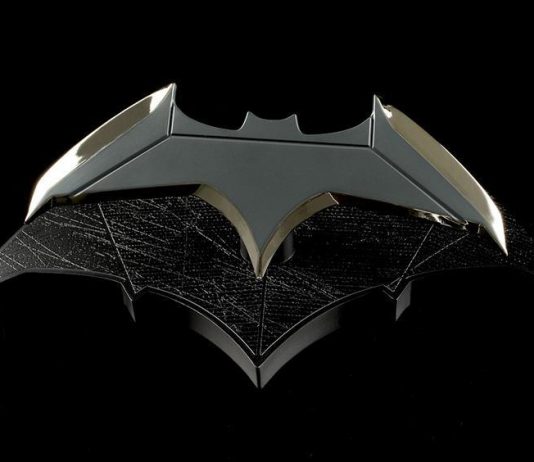 Ben Affleck se robó un accesorio de Batman y Warner no lo dejó pasar