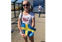 Sin Zlatan Ibrahimovic a Suecia solo la recibe una fan en Rusia