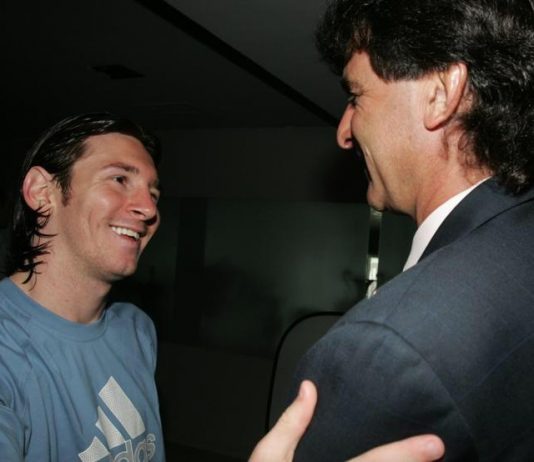 Kempes a Maradona: «Diego debería callarse»