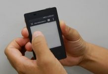 Kyocera lanza smartphone del tamaño de una tarjeta de crédito (+Video + Fotos)