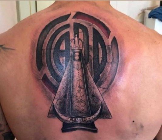 Enzo Pérez se hace un impresionante tatuaje de River para cumplir su promesa (Fotos)