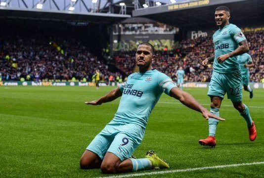 Gol de Salomón Rondón y sigue rompiendo las redes de la Premier League (Video)