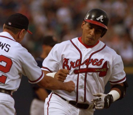 (Video) Inolvidable jonrón del Gato Andrés Galarraga apenas regresó de su victoria contra el cáncer