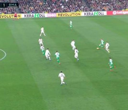Betis perdona al Real Madrid con polémica VAR incluída