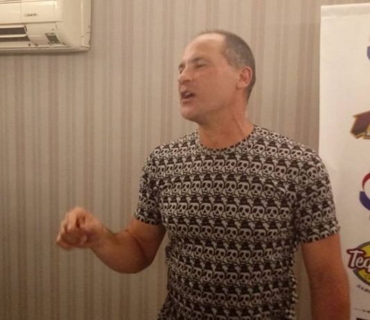 Omar Vizquel ofreció rueda de prensa en Buenos Aires, Argentina. (Video)