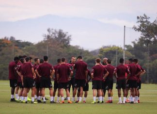FVF publica más imágenes de la nueva camiseta de La Vinotinto (Fotos)