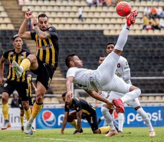 Deportivo Táchira le gana el clásico al Caracas FC con agónico gol de ex rojo