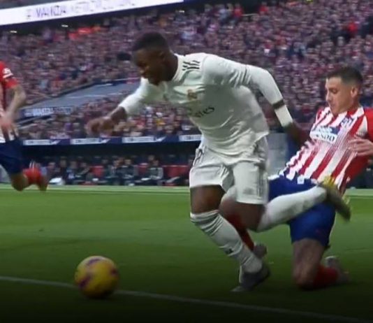 Atlético de Madrid cae en casa a manos del VAR y el Real Madrid (+Secuencia de Imágenes)
