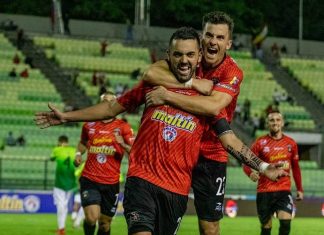 Caracas FC acribilla al campeón Zamora en diez minutos (+Video Goles)